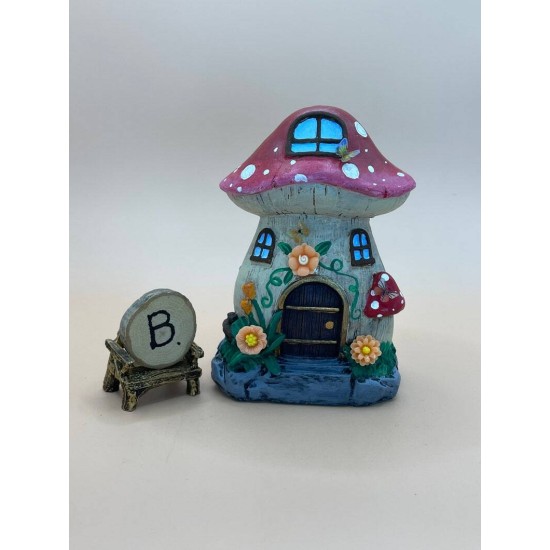 Handmade  Materials: polyresin, flatback charms, acrylic paint