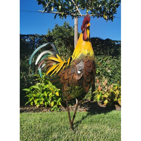 Large iron rooster - Decorative Rooster - Metal garden animals - Garden and patio inspiration