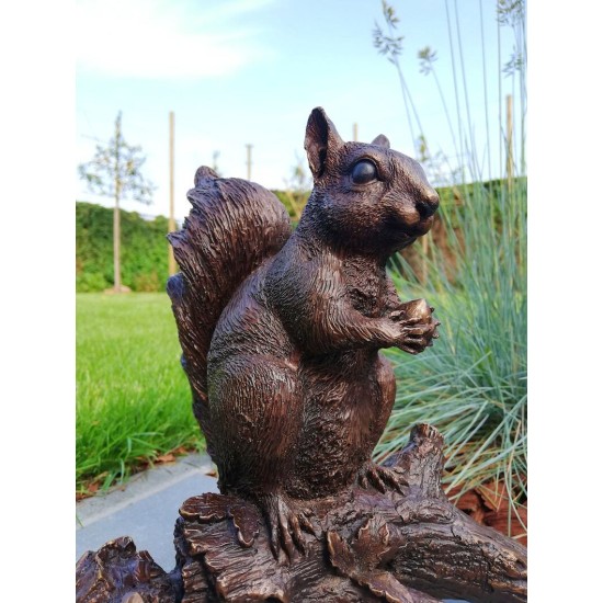 Bronze sculpture of a squirrel  on a stump - Garden decor - Bronze porch decor