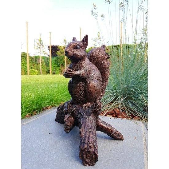 Bronze sculpture of a squirrel  on a stump - Garden decor - Bronze porch decor