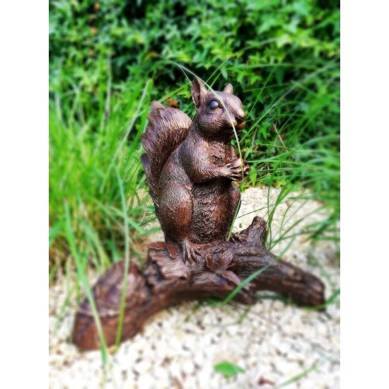 Bronze sculpture of a squirrel  on a stump - Garden decor - Bronze porch decor