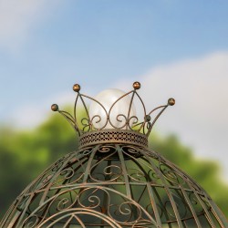 MAJESTIC EGG-SHAPED IRON CARRIAGE WITH CROWN