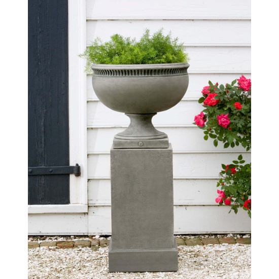 Tayloe House Urn Garden Planter