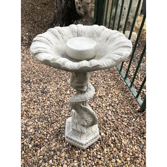 Stunning Stone Twisted Serpent Sculpture Garden Bird Bath