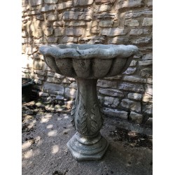 Stunning Large Stone Leaf Design Garden Bird Bath