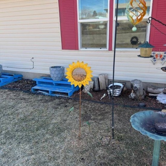 Large Sunflower Stake | Rusted Metal Yard Art | Garden Gifts | Metal Garden Art | Garden Bed Decor | Garden