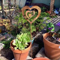 Triple Spinning Heart Garden Stake