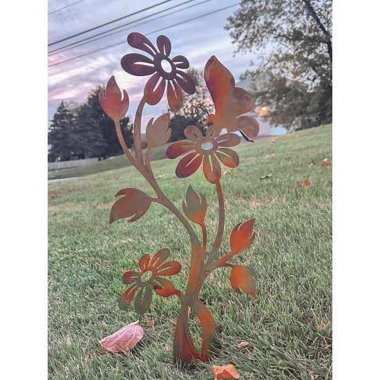 Daisy Flamed Garden Stake
