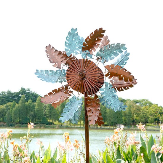 Banana Leaves Garden Metal Wind Spinner